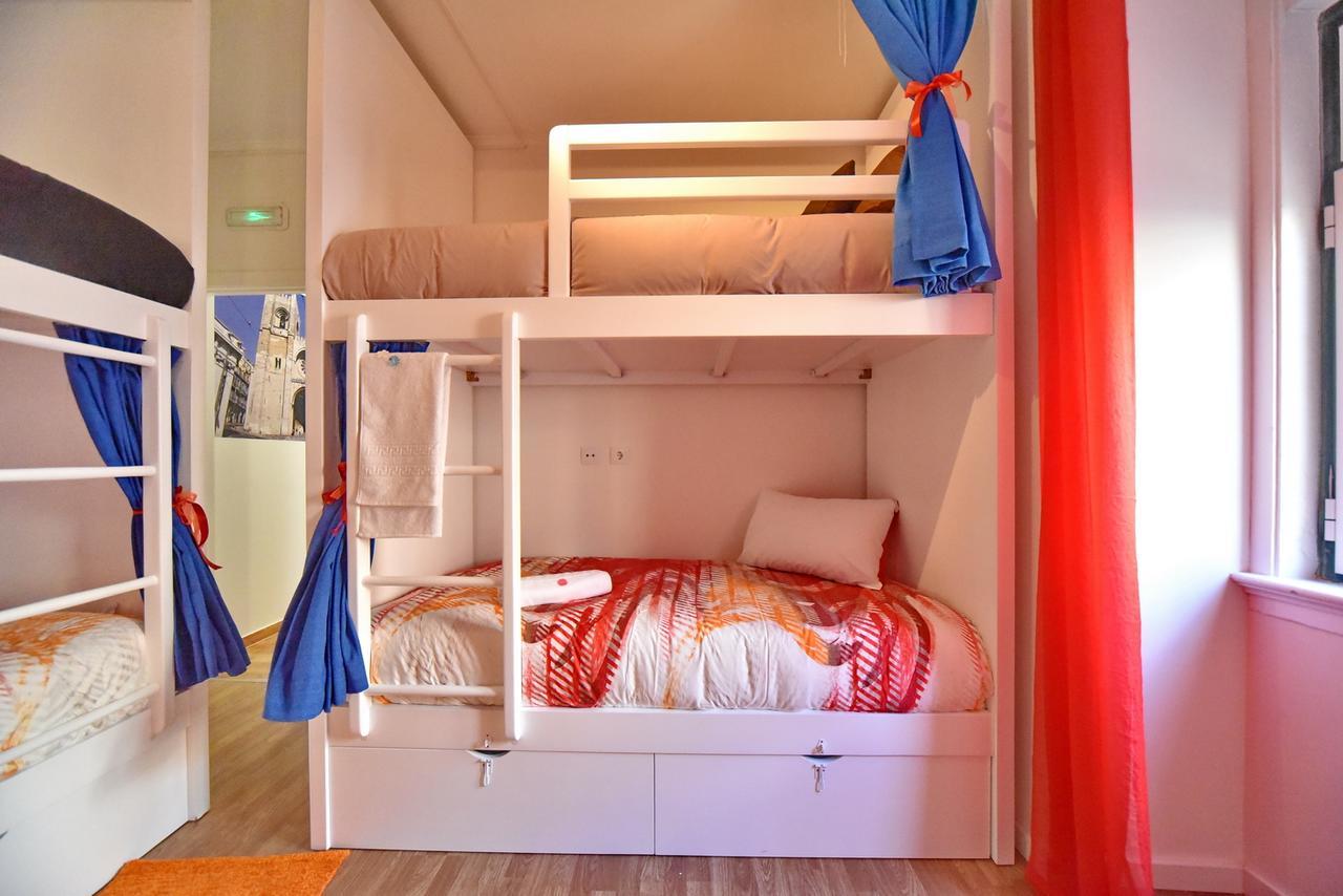 Train Lisbon Hostel מראה חיצוני תמונה